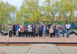 В Черноярском округе продолжается акция «Зелёная весна»