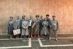Черноярцы показали «живые скульптуры»
