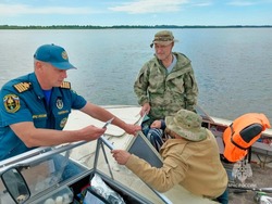 Водный патруль ГИМС провел рейды в Черноярском округе