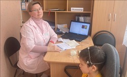 В Черноярском районе областные врачи обследовали детей