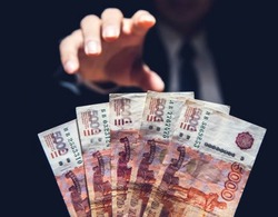 Двадцатилетний мошенник обворовал черноярских пенсионерок