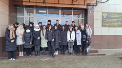 Учащиеся Черноярского губернского колледжа пришли в гости к учёным