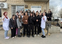 Черноярские школьники побывали в местной больнице