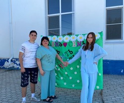 Черноярцы продолжают отмечать День семьи