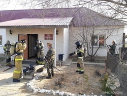 В Черноярском районе МЧС совместно с казаками потушили условный пожар