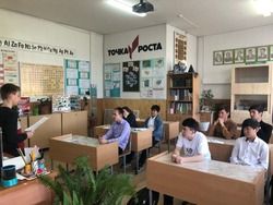 Черноярских подростков учат безопасно использовать интернет