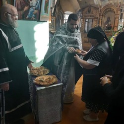 В храме села Чёрный Яр прошла литургия Преждеосвященных Даров
