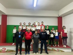 Черноярцы успешно выступили на областном турнире по теннису