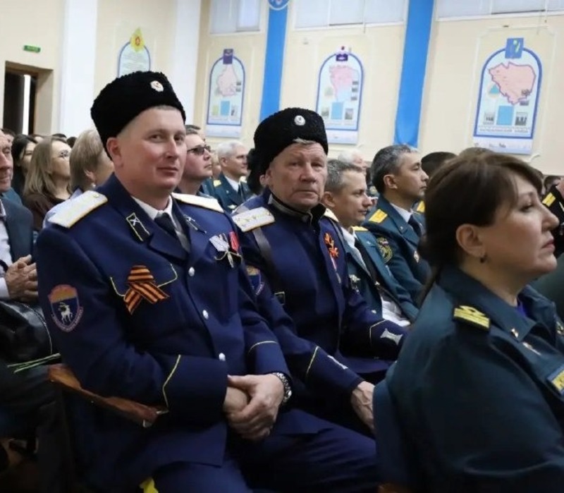 Черноярские казаки награждены за спасение на воде