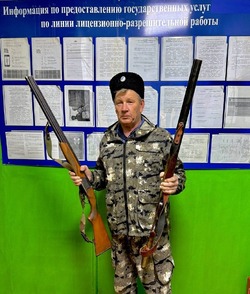 Черноярцы передают своё оружие фронту