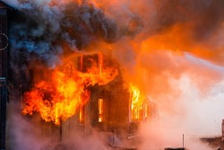 В Черноярском районе на пожаре погибла женщина