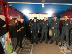 Воспитанники черноярского центра посетили пожарную часть 