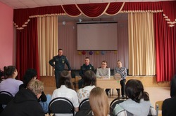 Черноярских школьников призвали быть осторожными