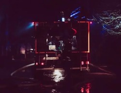 В Черноярском округе загорелась хозяйственная постройка