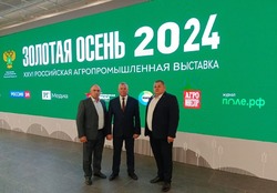 Черноярцы представили свою продукцию на выставке в столице