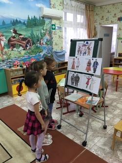 В черноярском детском саду приобщают малышей к традициям народов России