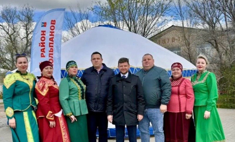Черноярцы побывали на «Фестивале тюльпанов»