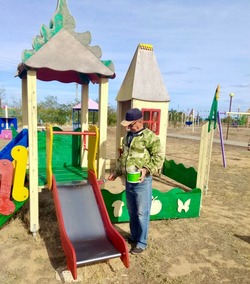 Черноярцы отремонтировали парк культуры и отдыха