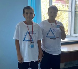 Черноярцев пригласили на профильную региональную смену