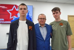 Черноярским призывникам дали напутствие земляки
