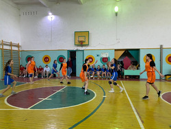 В Черноярском районе прошёл баскетбольный турнир