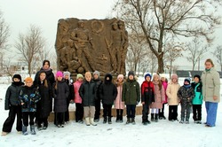 Юным черноярцам устроили патриотические экскурсии