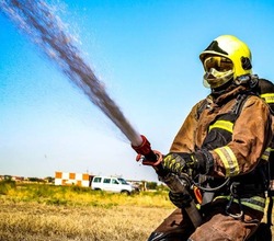 В Черноярском округе потушили пожар в электрощитовой